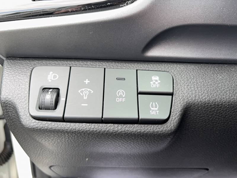 Kia Stonic - Photo 19