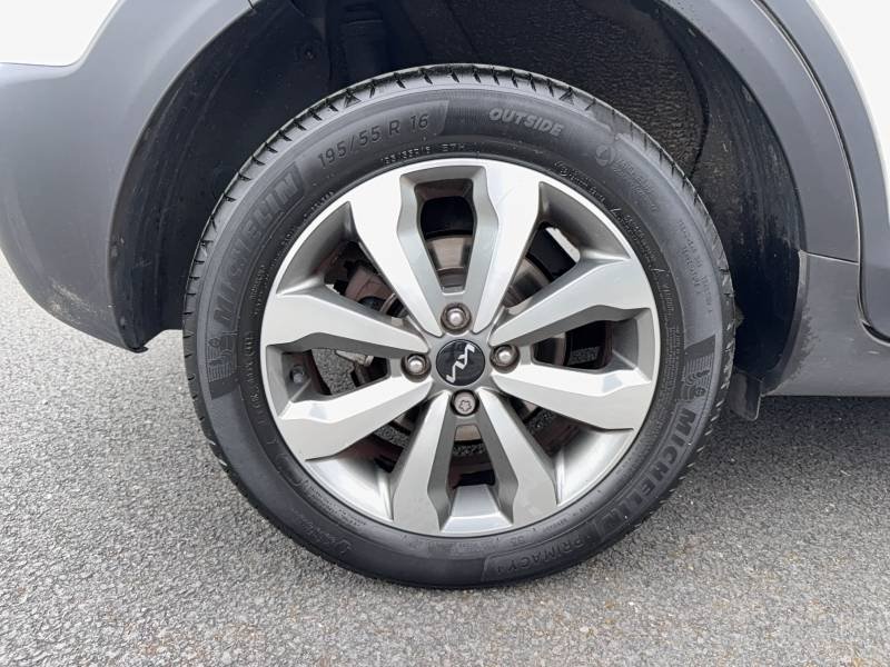 Kia Stonic - Photo 39