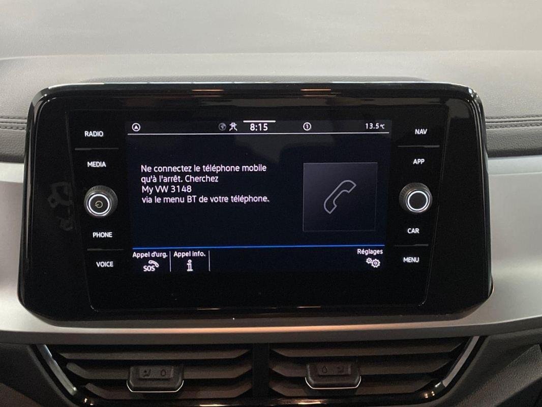Volkswagen T-Roc - Photo 17