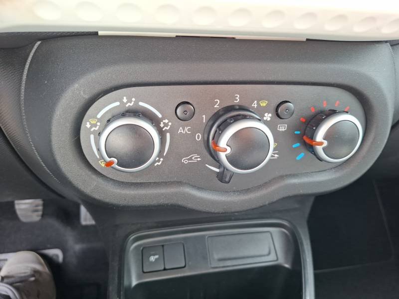 Renault Twingo - Photo 31