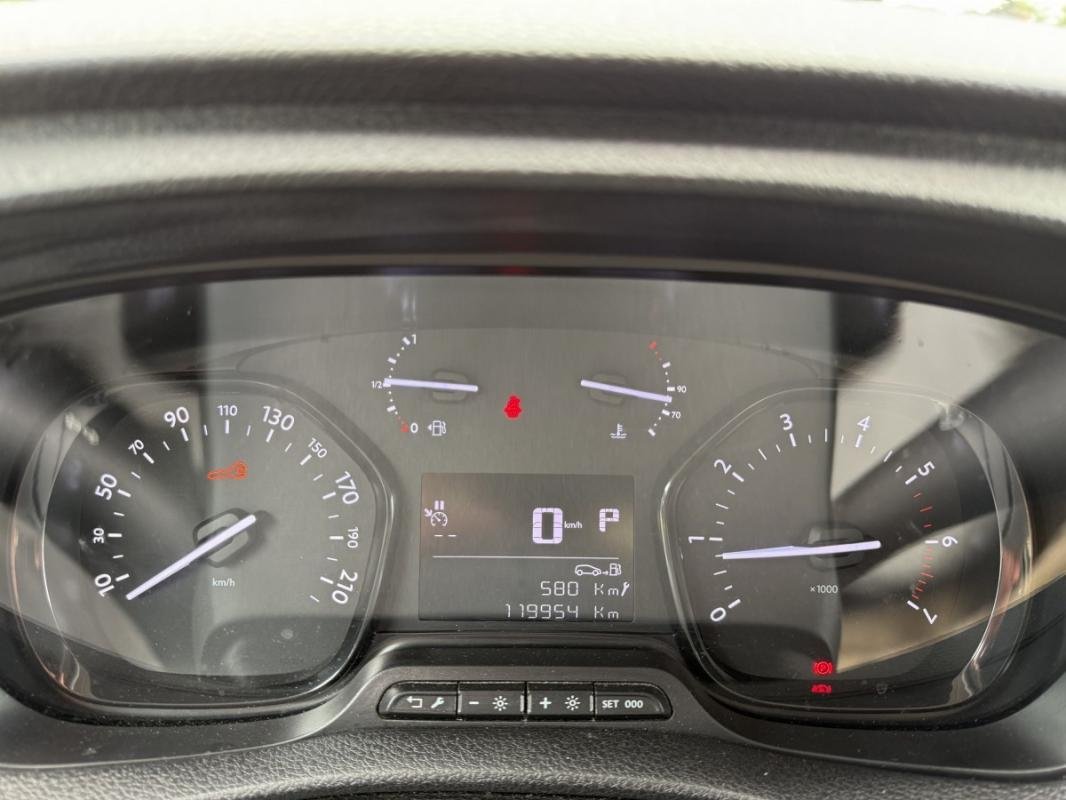Peugeot Expert - Photo 5