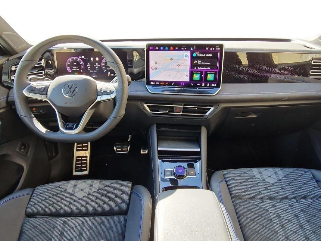Volkswagen Tiguan - Photo 8