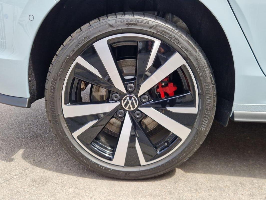 Volkswagen Golf - Photo 28