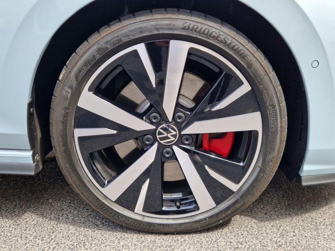Volkswagen Golf - Photo 29