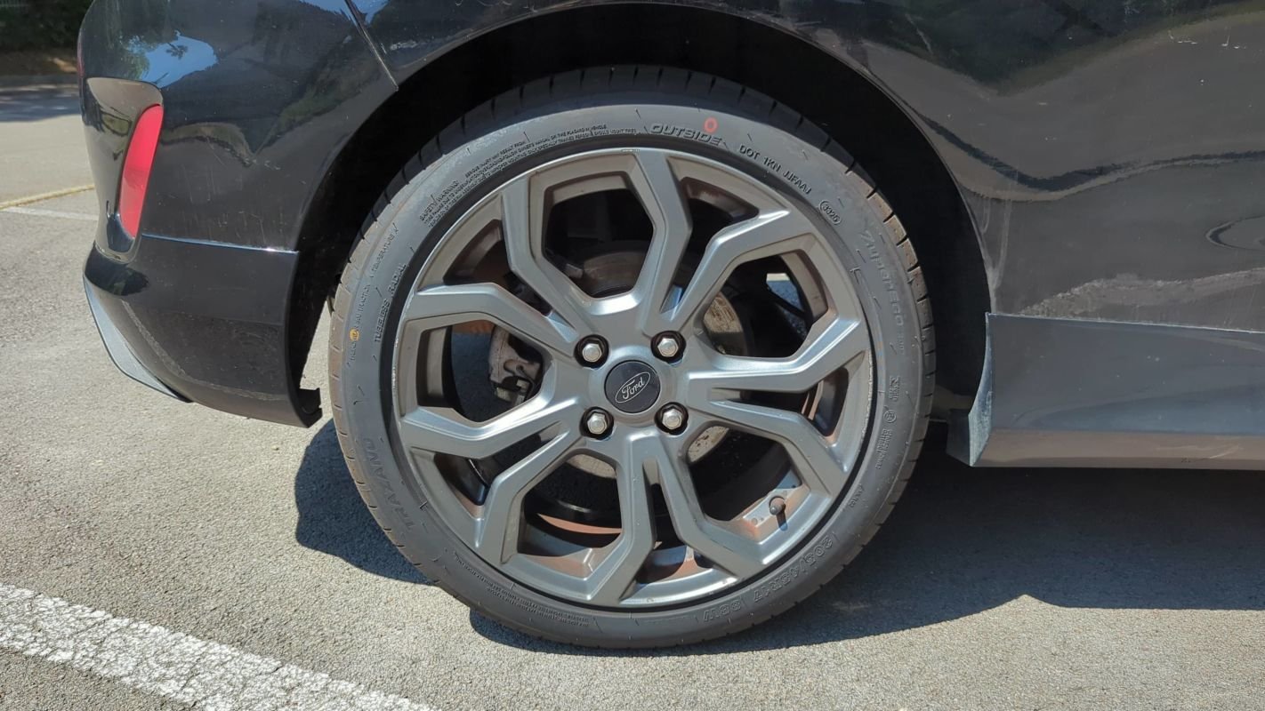 Ford Fiesta - Photo 16