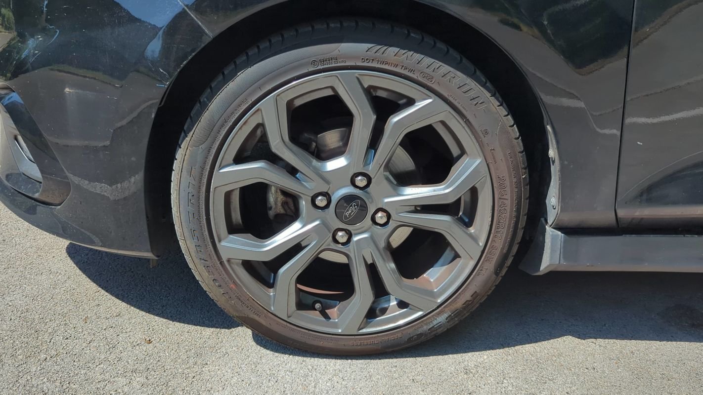 Ford Fiesta - Photo 18