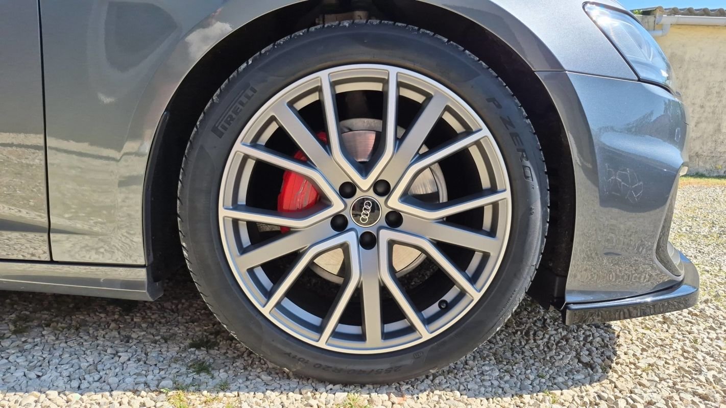 Audi A6 Avant - Photo 17