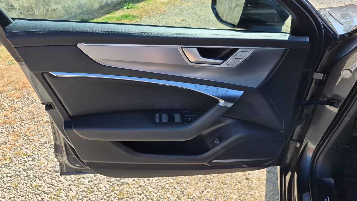 Audi A6 Avant - Photo 7