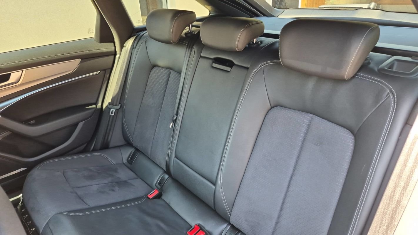 Audi A6 Avant - Photo 9