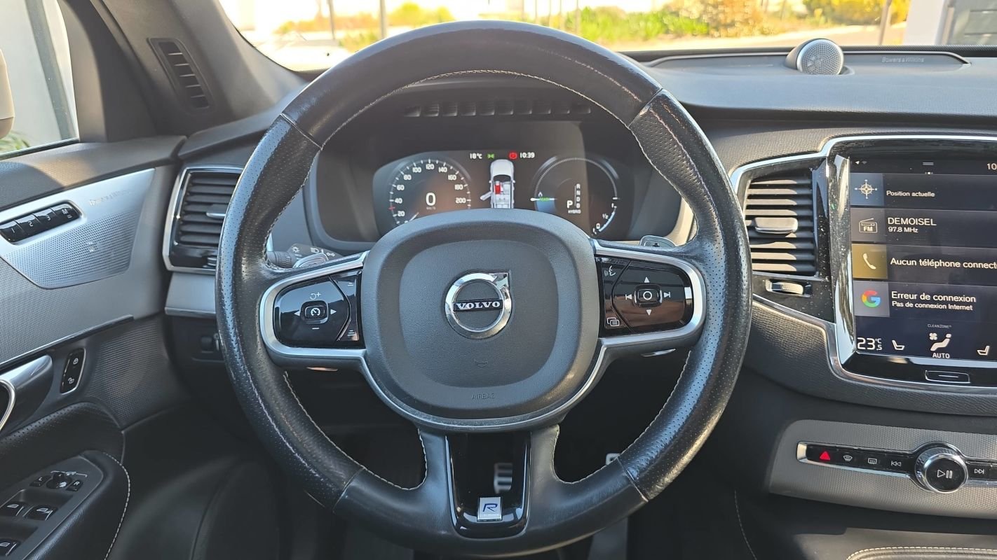 Volvo XC90 - Photo 23