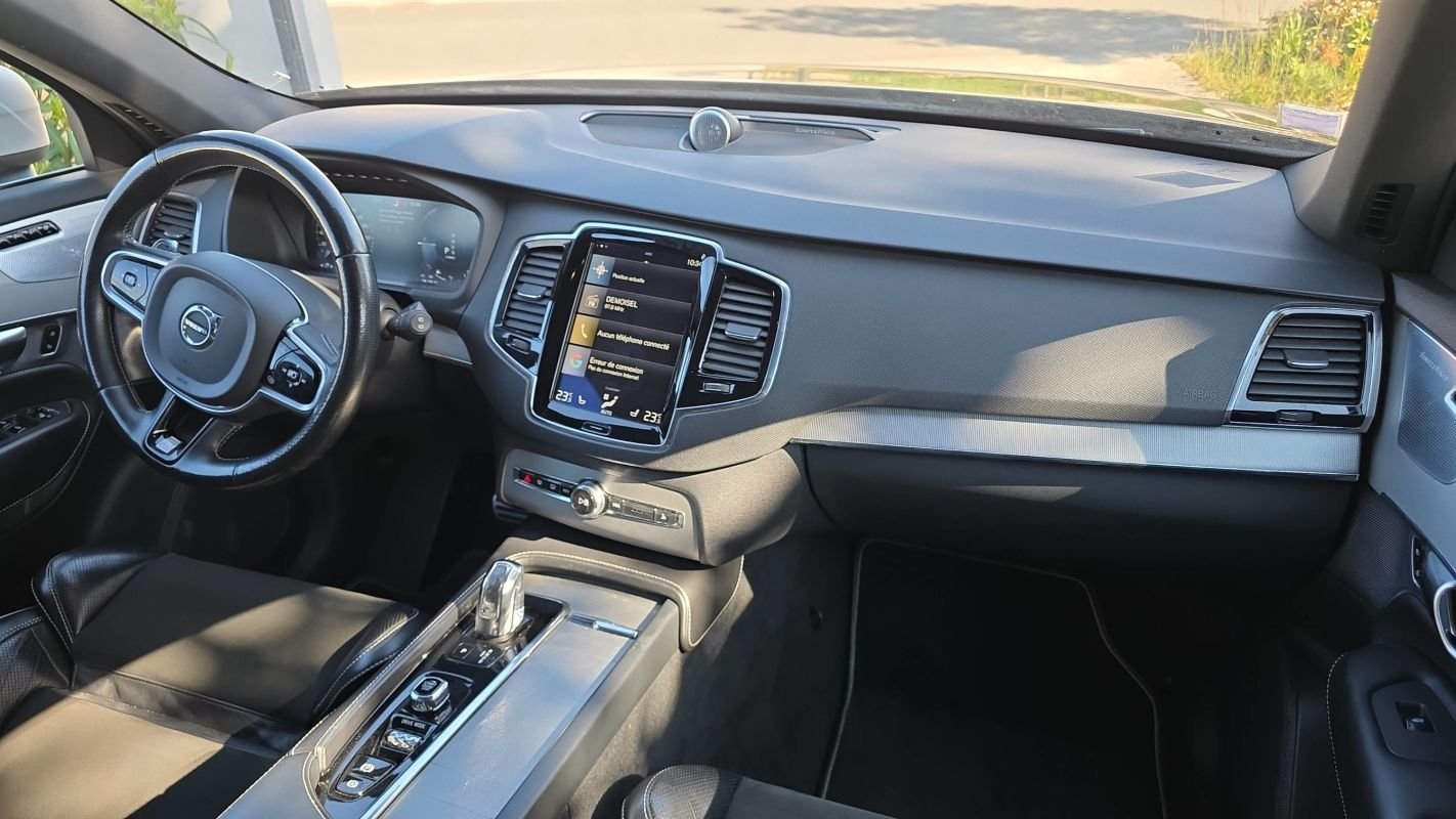 Volvo XC90 - Photo 10