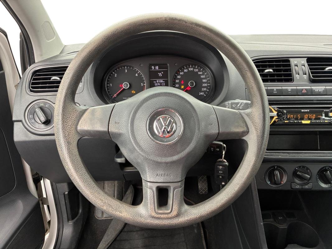 Volkswagen Polo - Photo 11