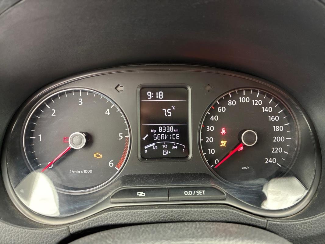 Volkswagen Polo - Photo 12