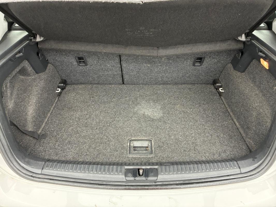 Volkswagen Polo - Photo 15
