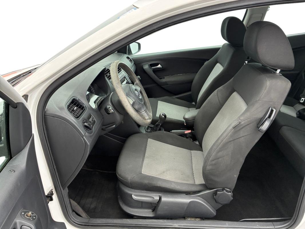 Volkswagen Polo - Photo 9