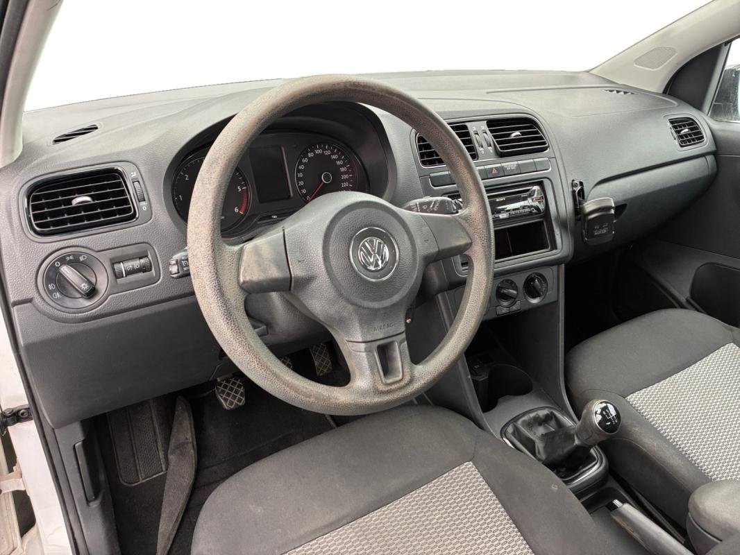 Volkswagen Polo - Photo 10