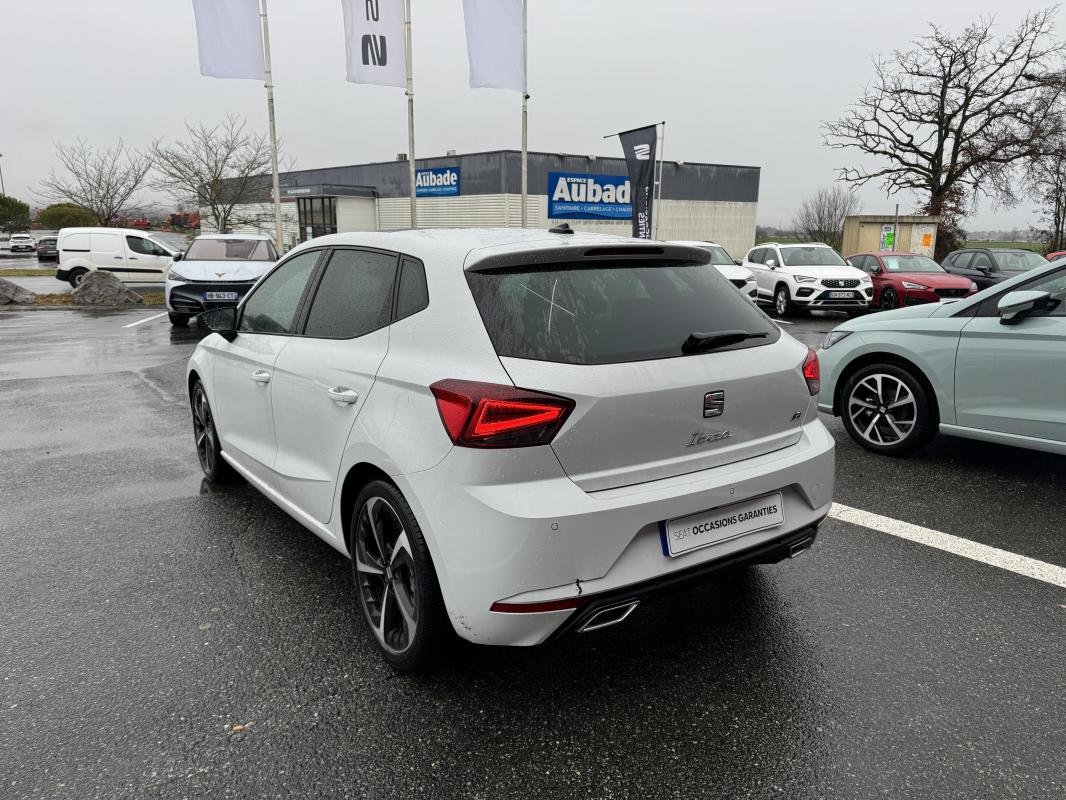 Seat Ibiza - Photo 2