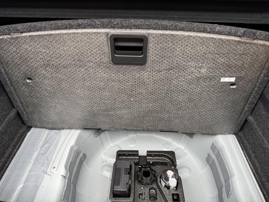 Seat Ibiza - Photo 21