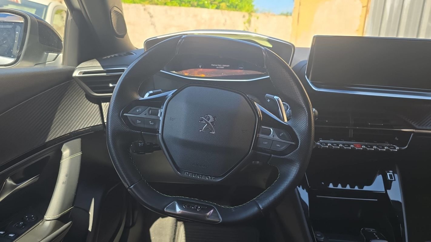 Peugeot 2008 - Photo 24