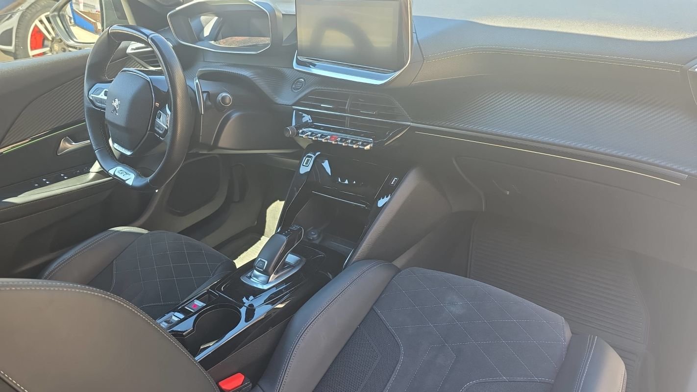 Peugeot 2008 - Photo 10