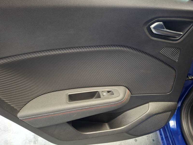 Renault Clio - Photo 21