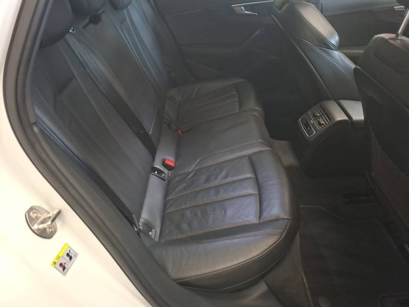 Audi A4 - Photo 16