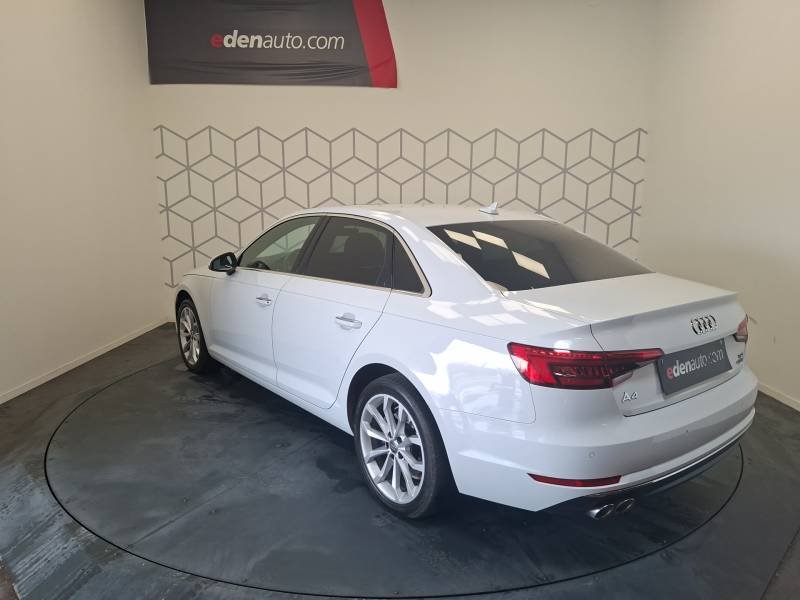 Audi A4 - Photo 3