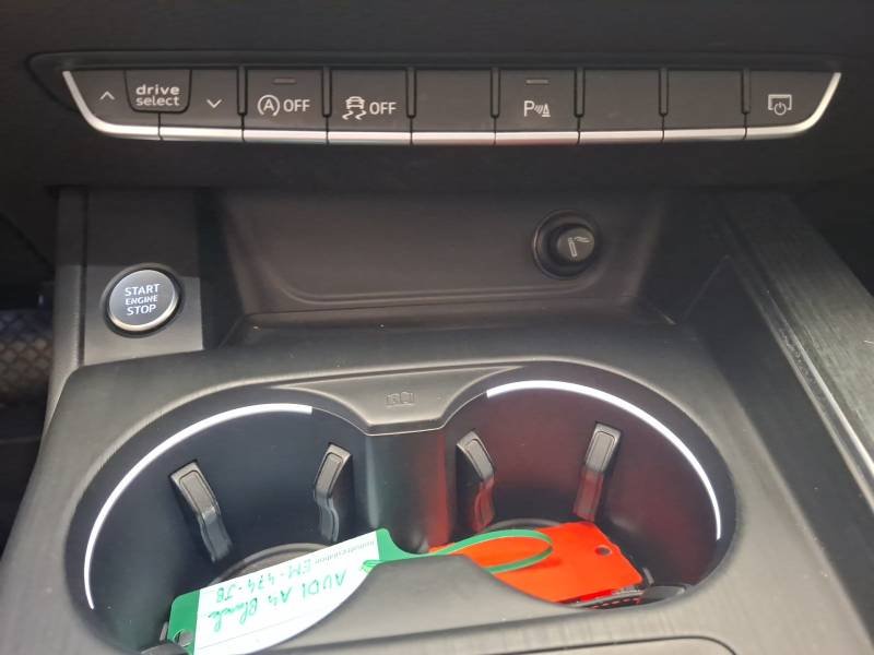 Audi A4 - Photo 35