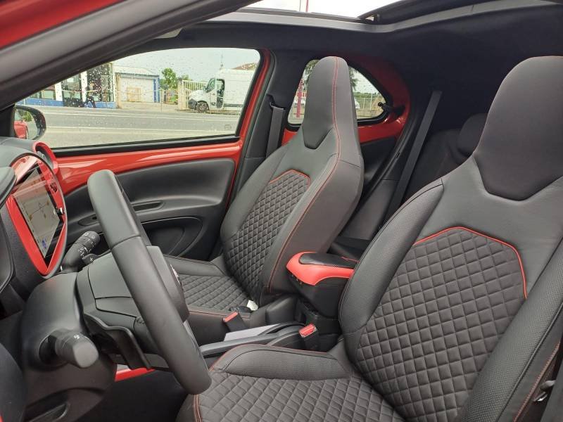 Toyota aygo x - Photo 16