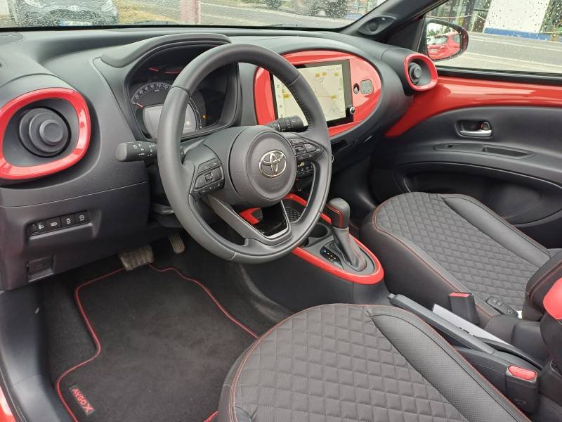 Toyota aygo x - Photo 18