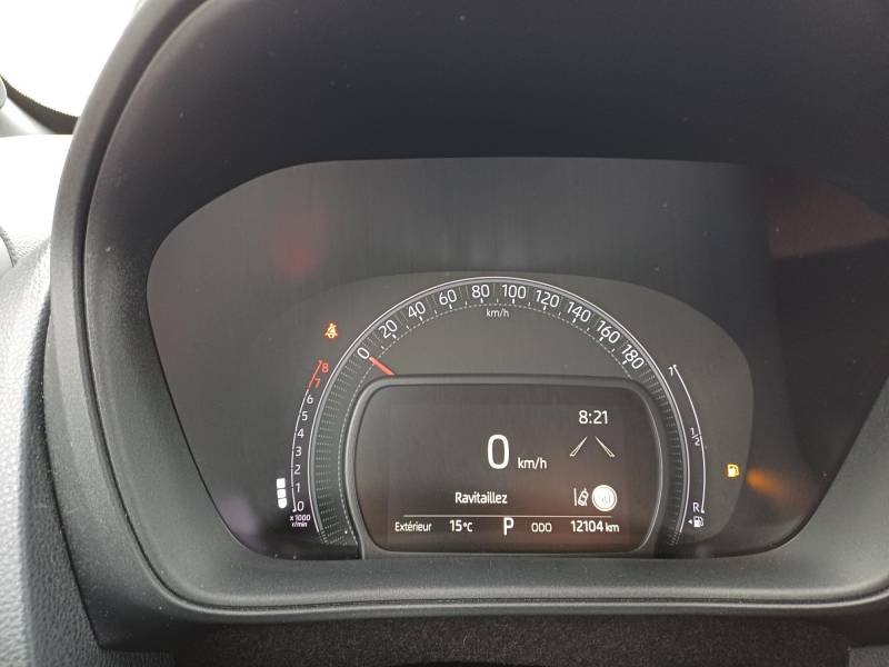 Toyota aygo x - Photo 23