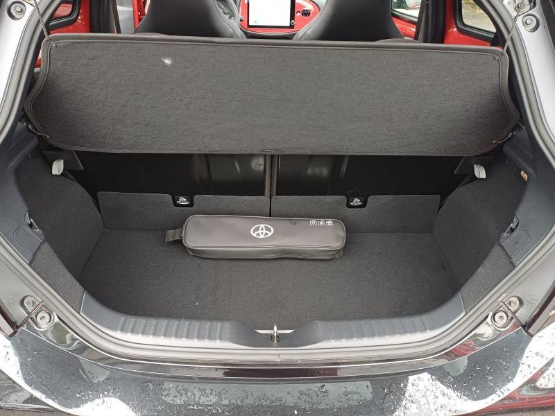 Toyota aygo x - Photo 38
