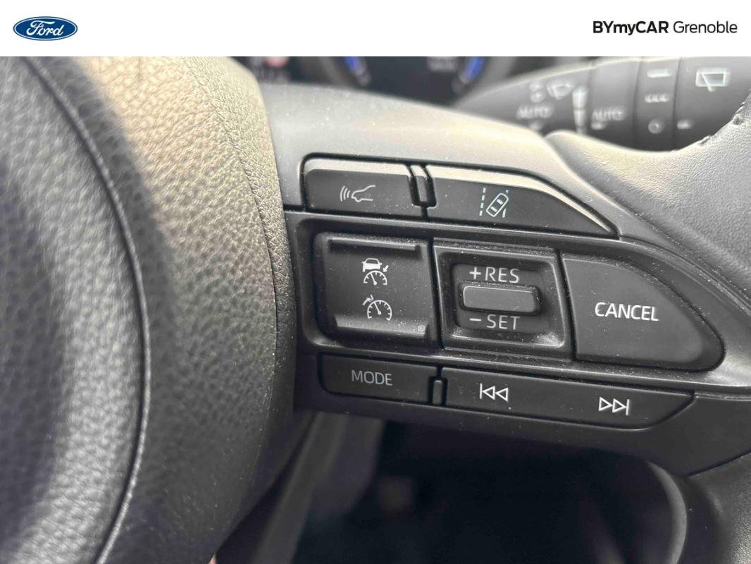 Toyota Yaris - Photo 20