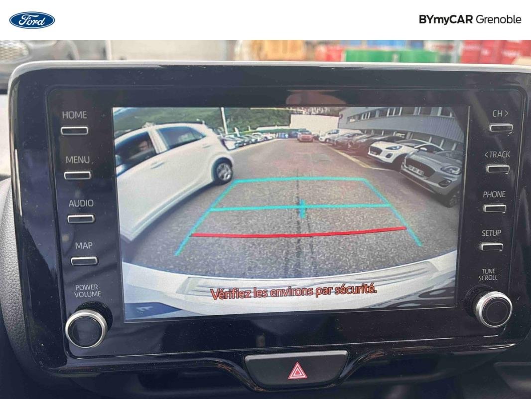 Toyota Yaris - Photo 24
