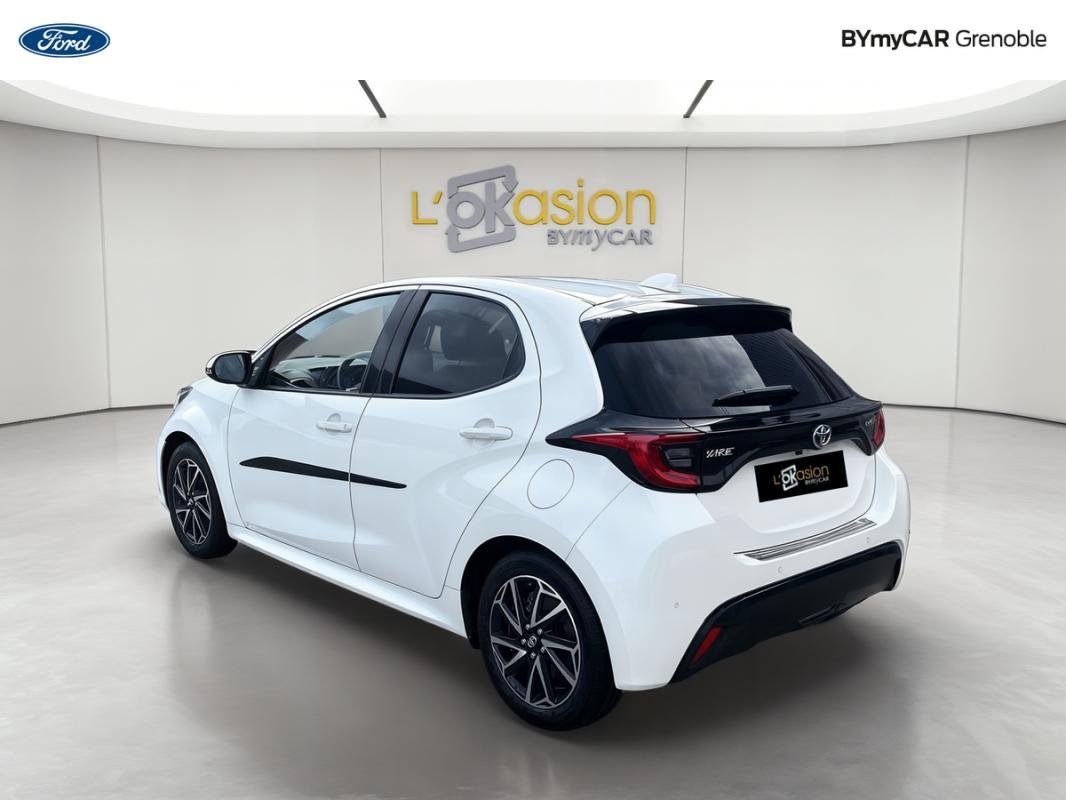 Toyota Yaris - Photo 3