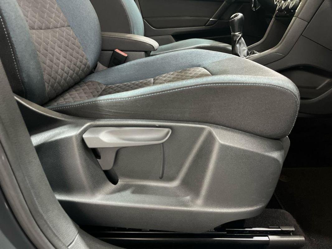 Volkswagen Golf Sportsvan - Photo 14