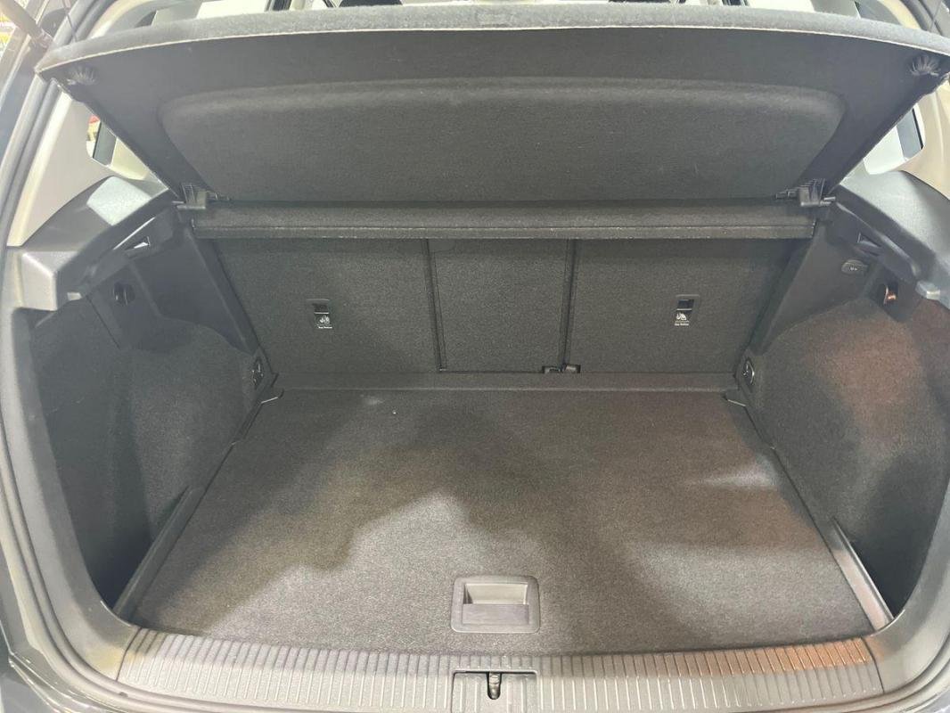 Volkswagen Golf Sportsvan - Photo 31