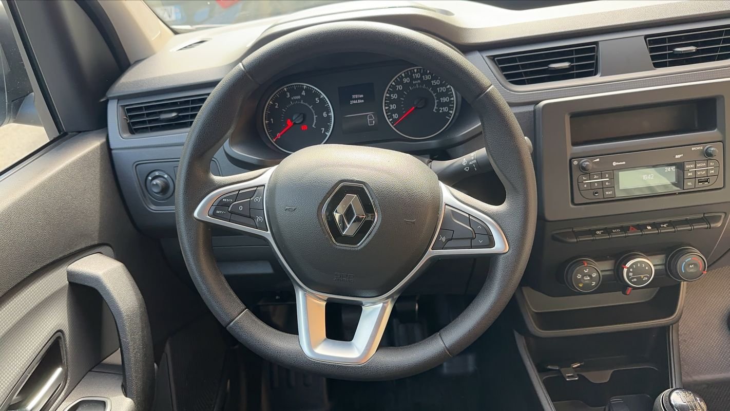 Renault Express - Photo 23