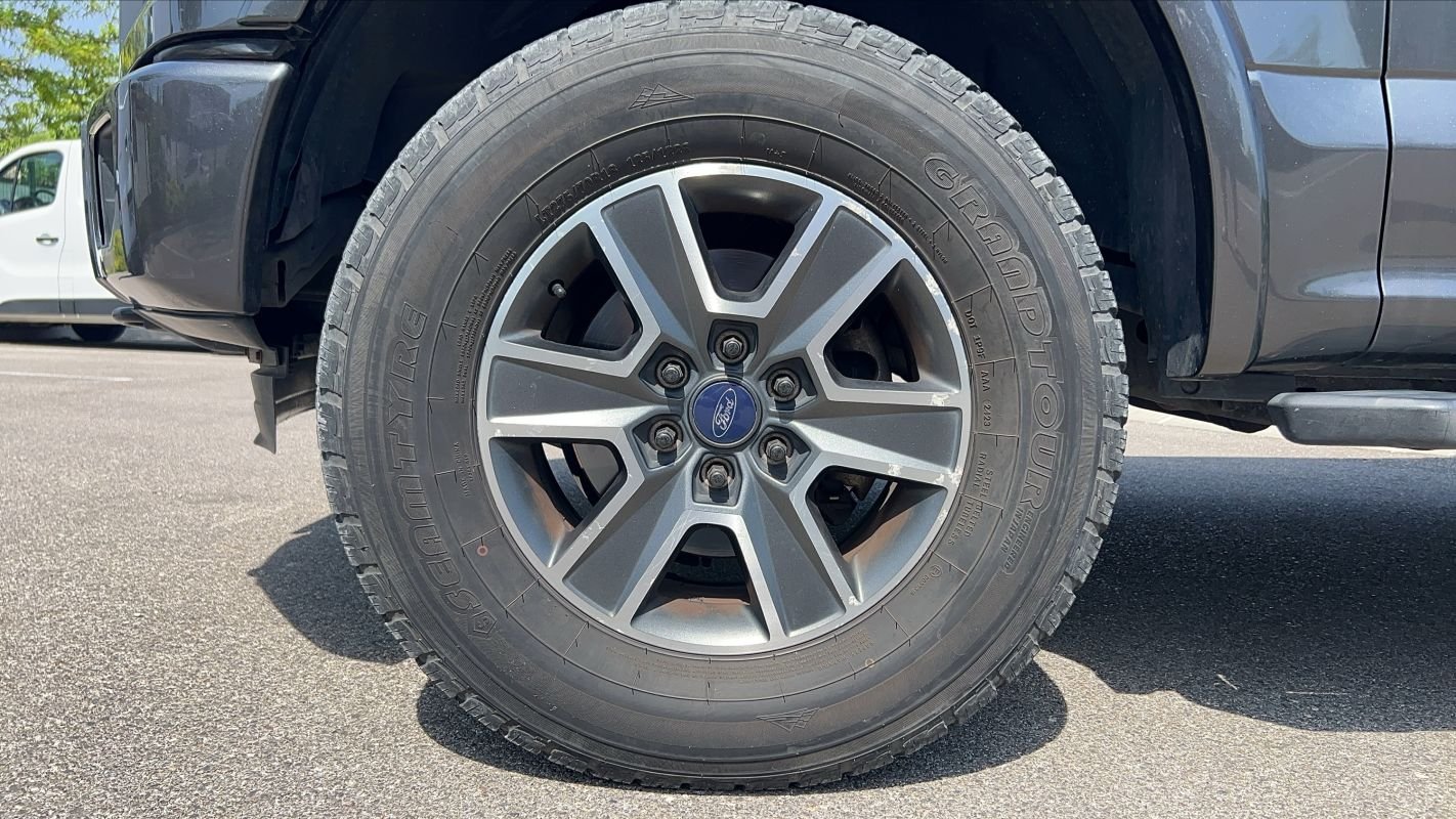 Ford F 150 - Photo 18