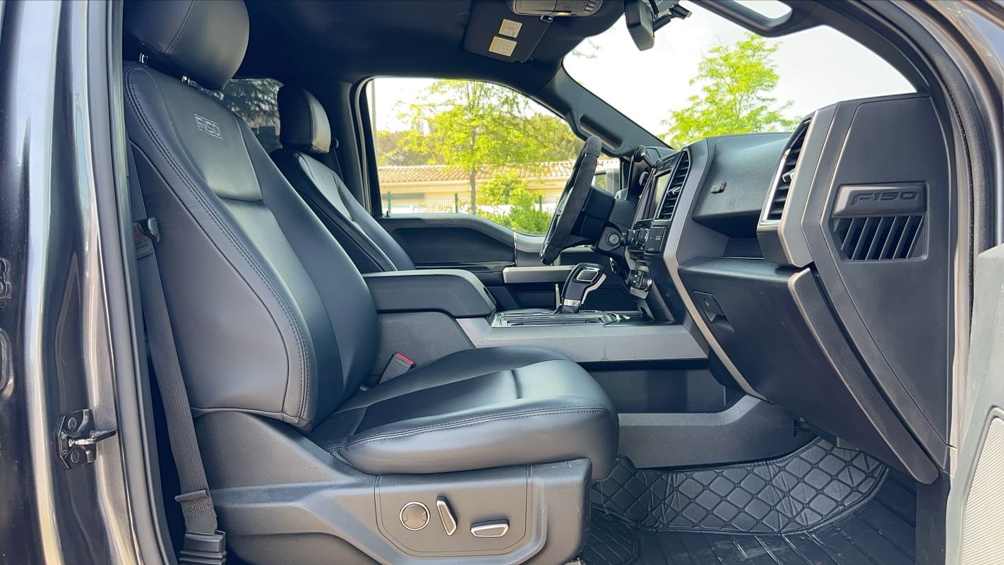 Ford F 150 - Photo 27