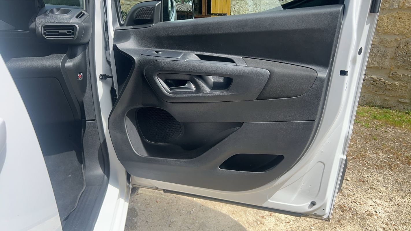 Citroën Berlingo - Photo 23