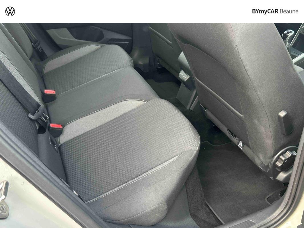 Volkswagen Polo - Photo 11