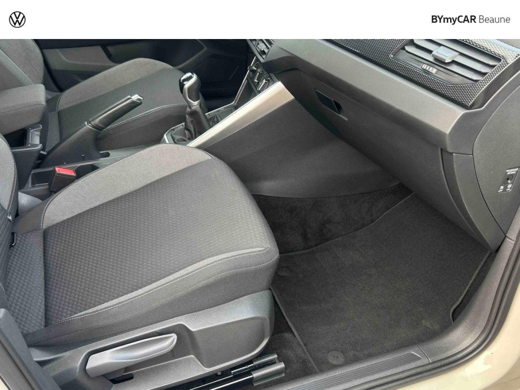 Volkswagen Polo - Photo 12