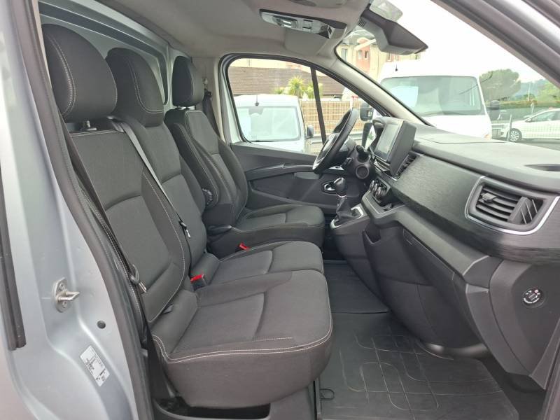 Nissan Primastar - Photo 13