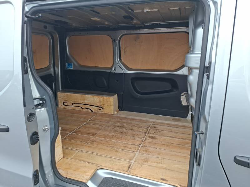 Nissan Primastar - Photo 20