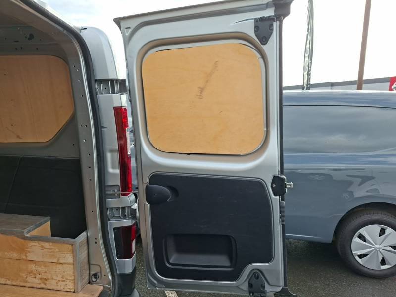 Nissan Primastar - Photo 30
