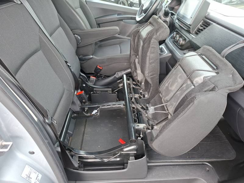 Nissan Primastar - Photo 33