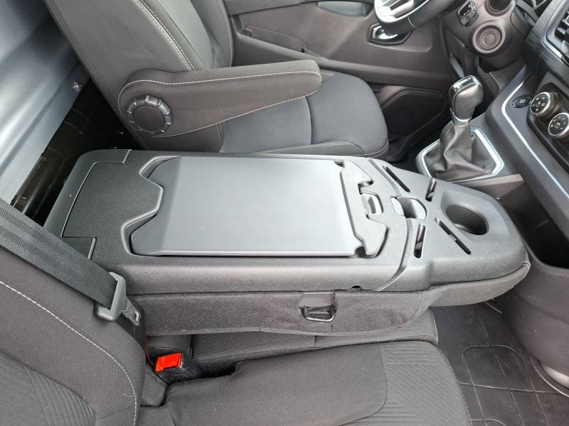 Nissan Primastar - Photo 34