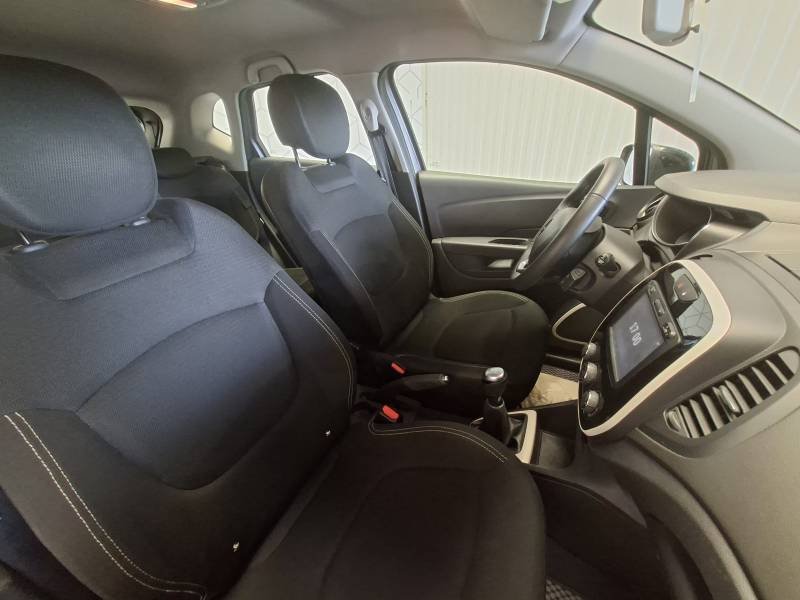 Renault Captur - Photo 11