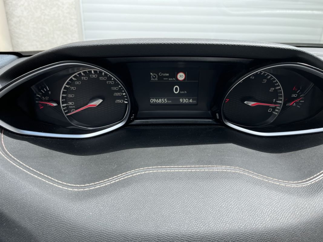 Peugeot 308 - Photo 12